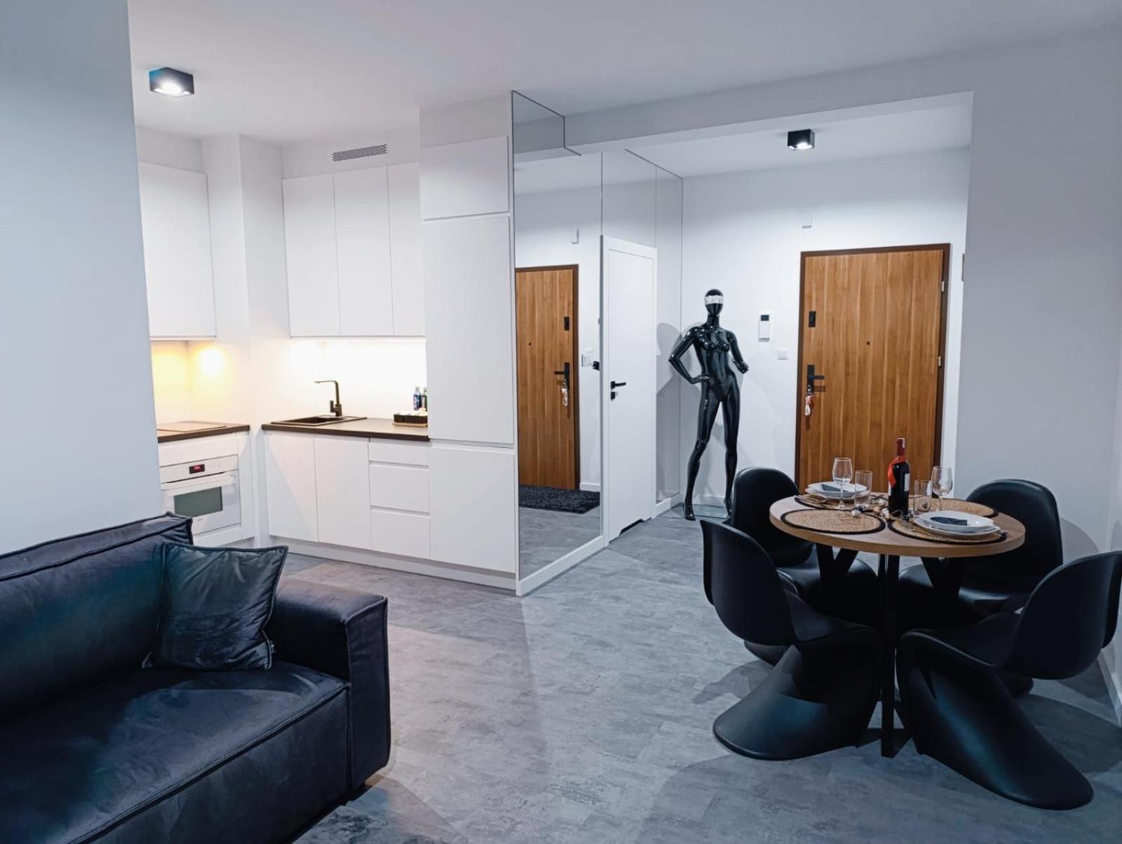 Apartament Sztuk Pieknych 10 Piła Eksteriør billede